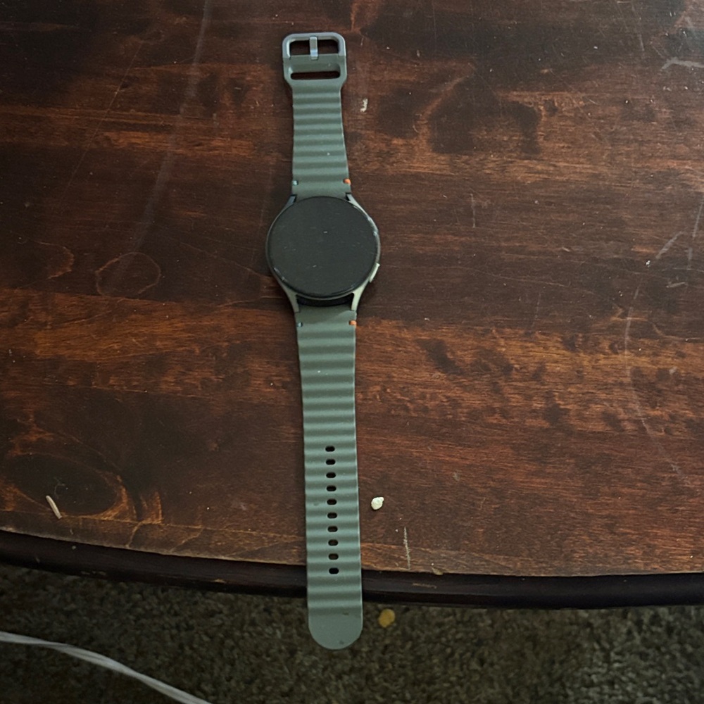 Samsung Smartwatch with Gray Band